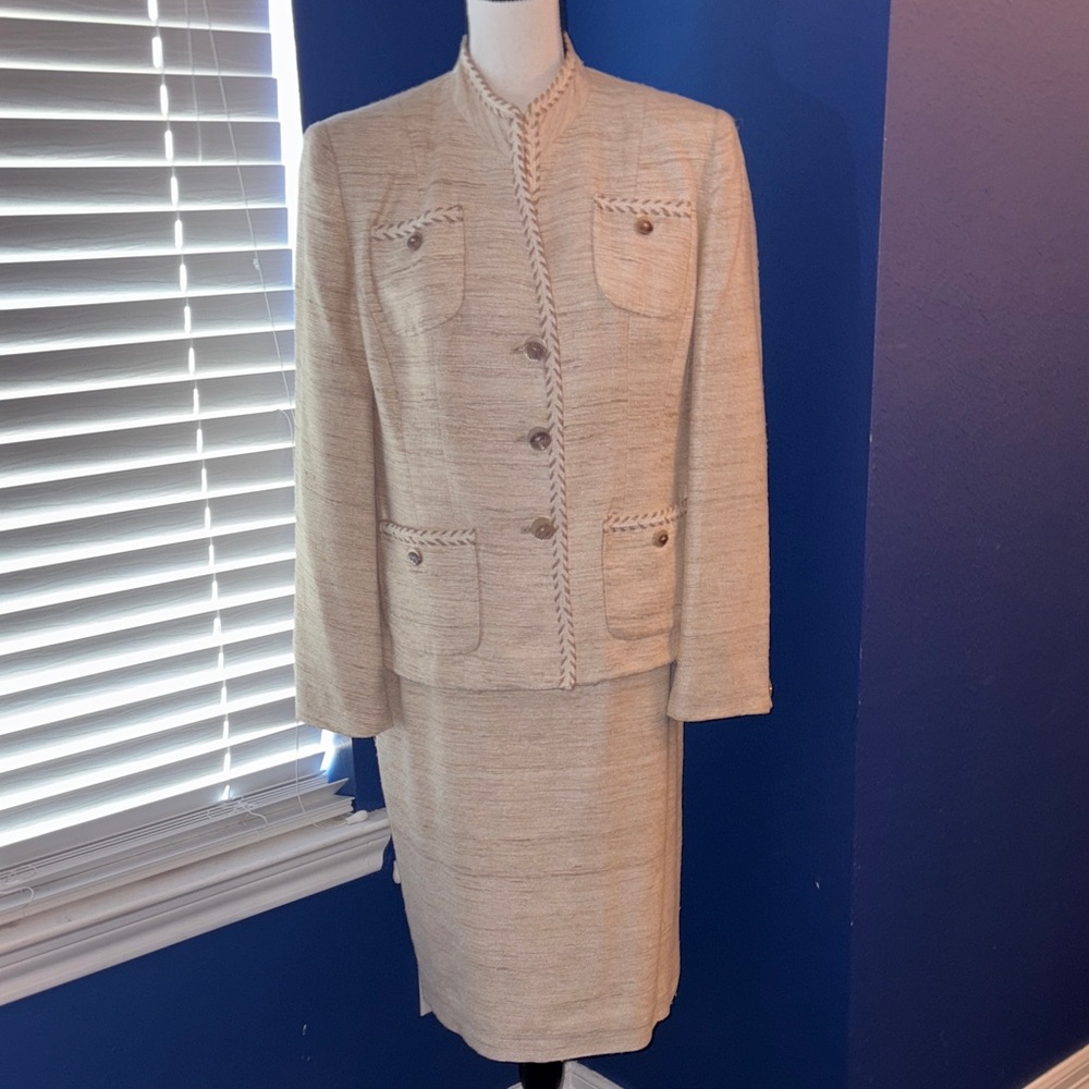 Herbert Grossman Designed by Cynthia Sobel Cream Silk Bouclé Tweed Blazer & Skir - Picture 4 of 15